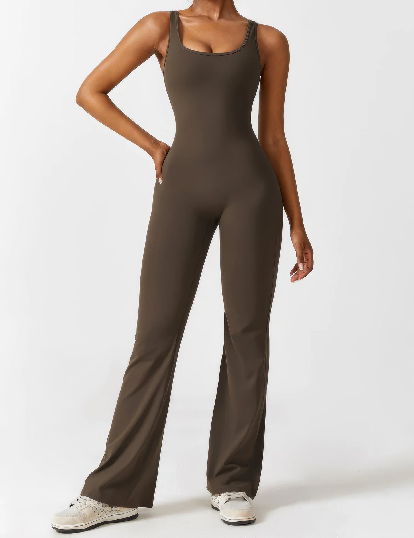 Well Tailored Garment with a Graceful Silhouette