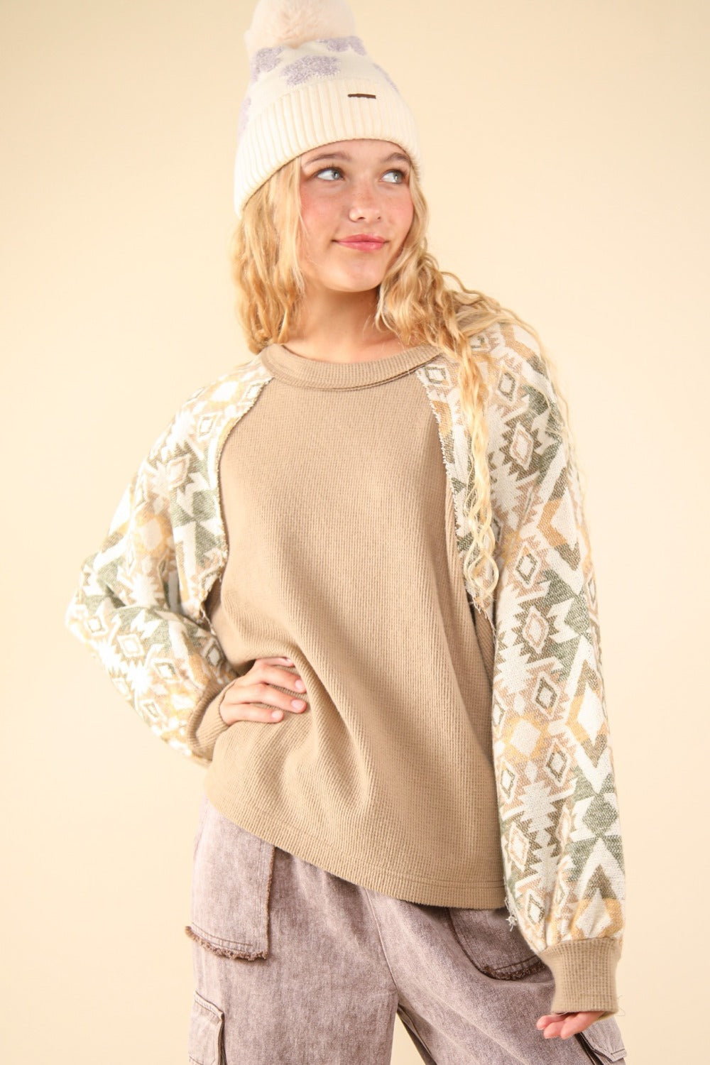 Effortlessly Elegant Top with a Timeless Design