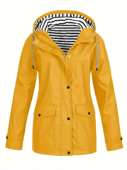 Beautifully Crafted Coat in a Classic Style