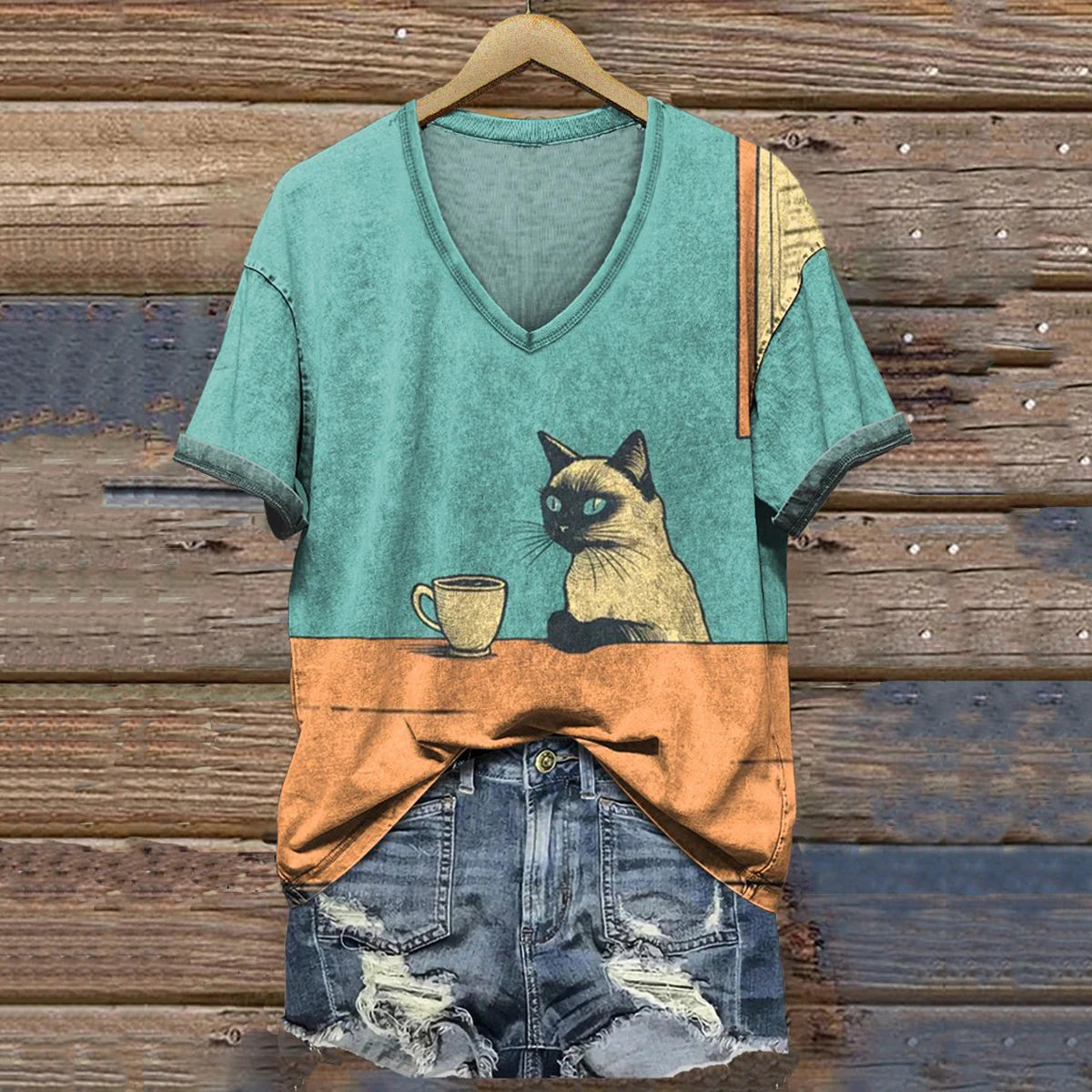 Quirky Kitchen Art Chill Siamese Cat And Coffee Vintage V-Neck Casual T-Shirt elevenforest