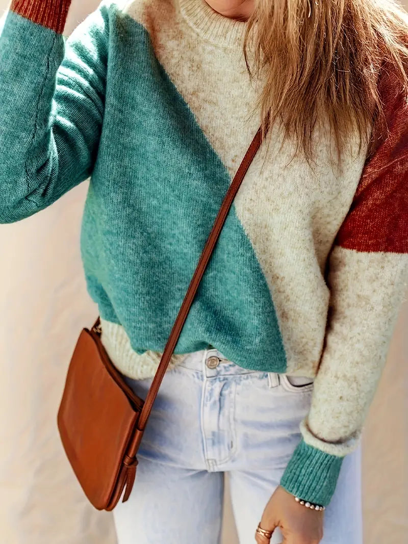 Effortlessly Elegant Sweater with a Timeless Design