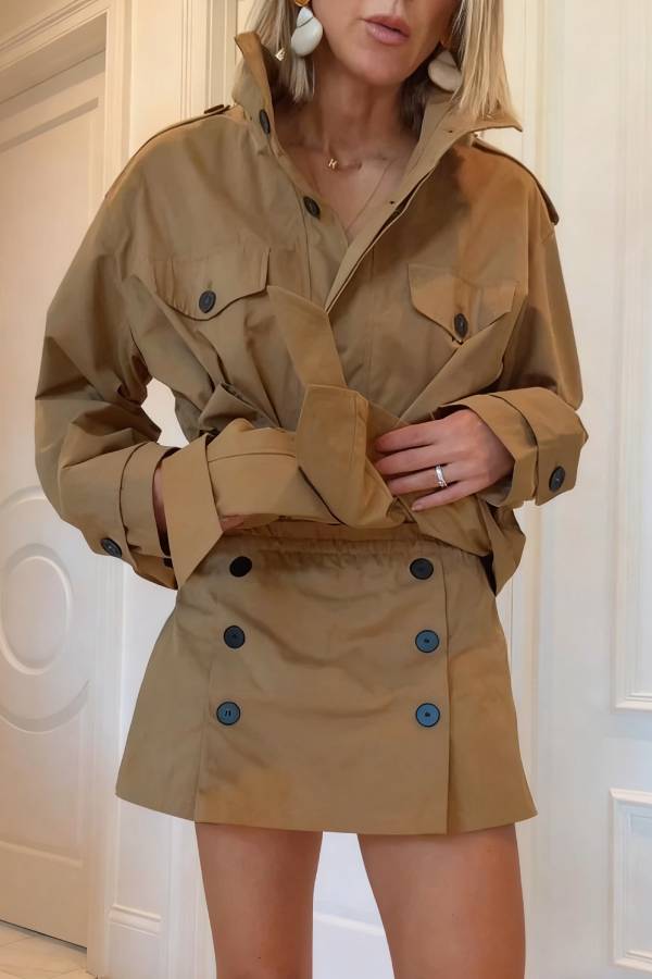 Elegantly Styled Coat for Everyday Wear
