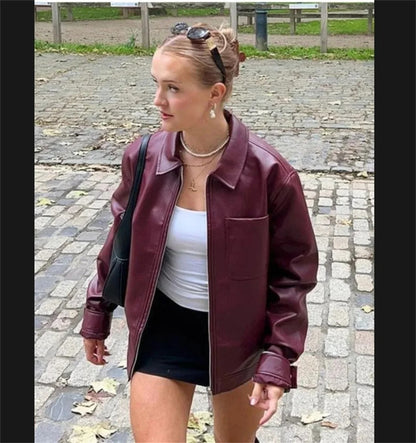 Effortlessly Elegant Jacket with a Timeless Design