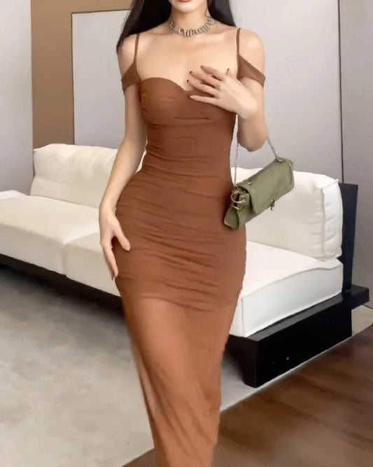 Sophisticated Dress with a Clean Classic Look