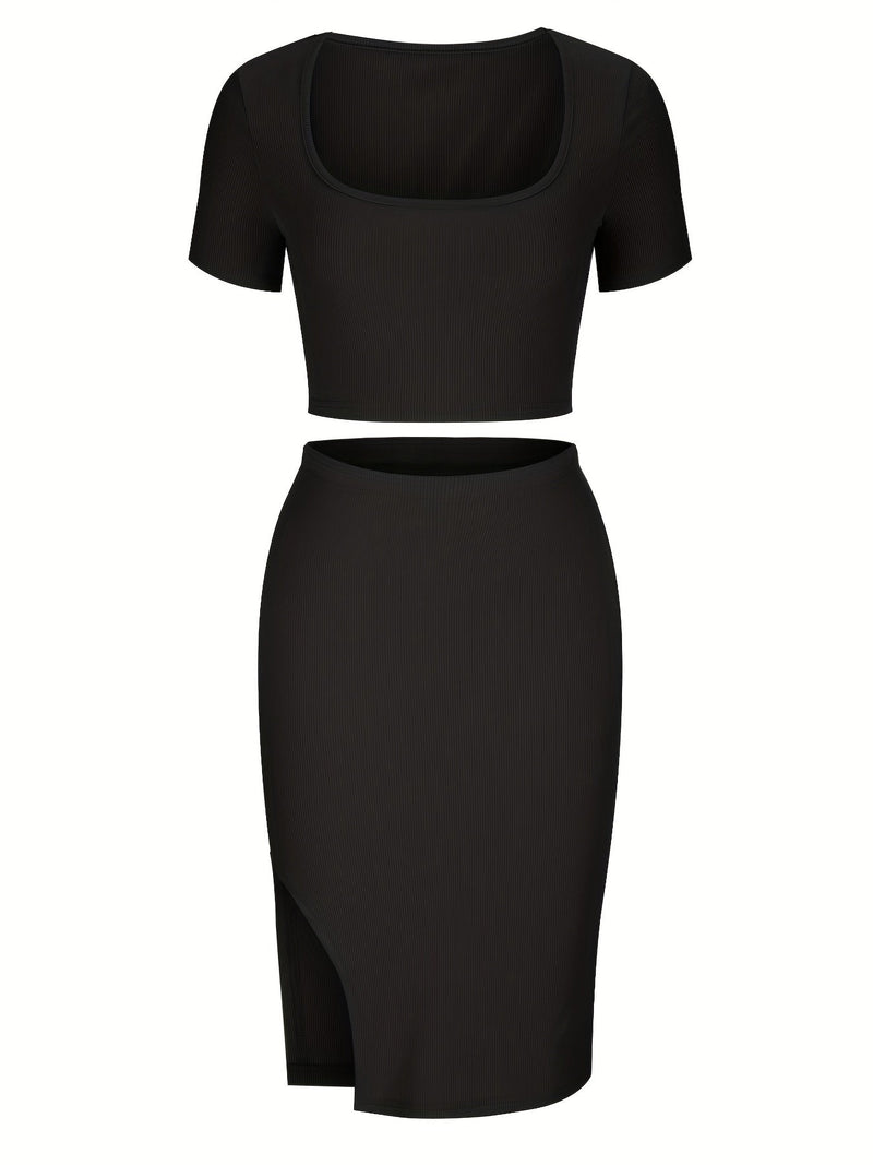 Effortlessly Elegant Top with a Timeless Design