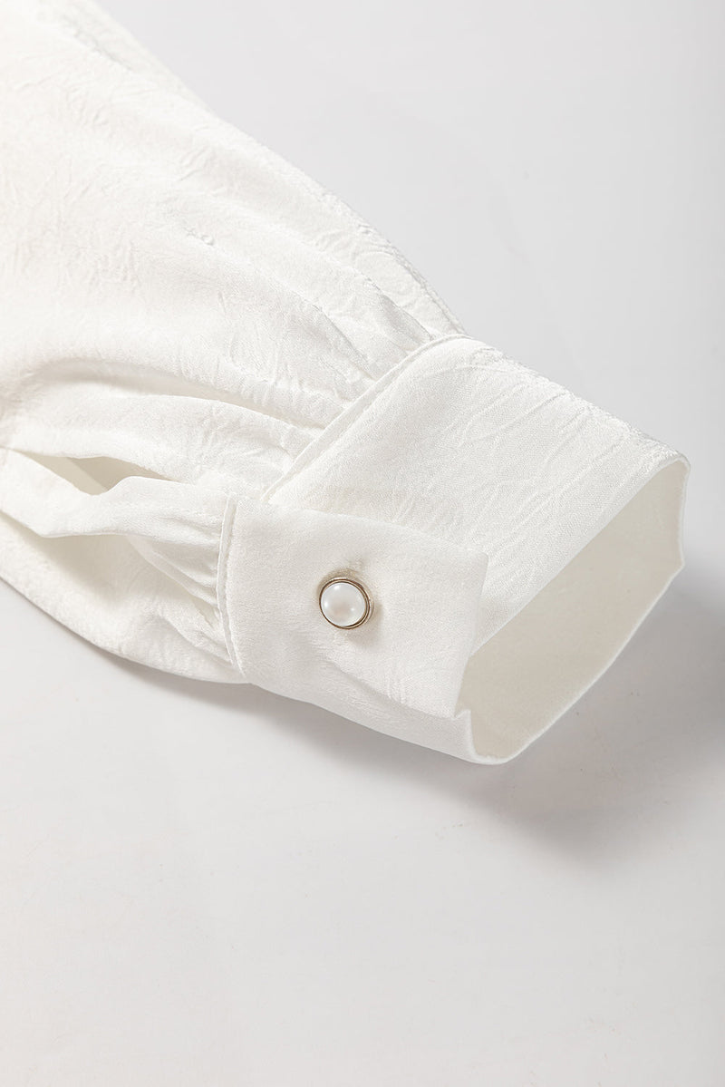 Elegantly Styled Blouse for Everyday Wear