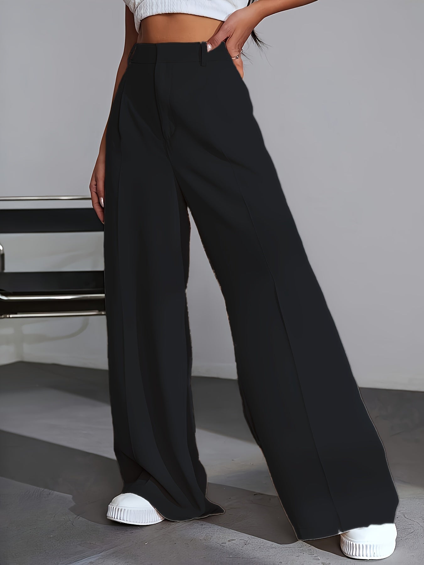 Beautifully Crafted Pants in a Classic Style