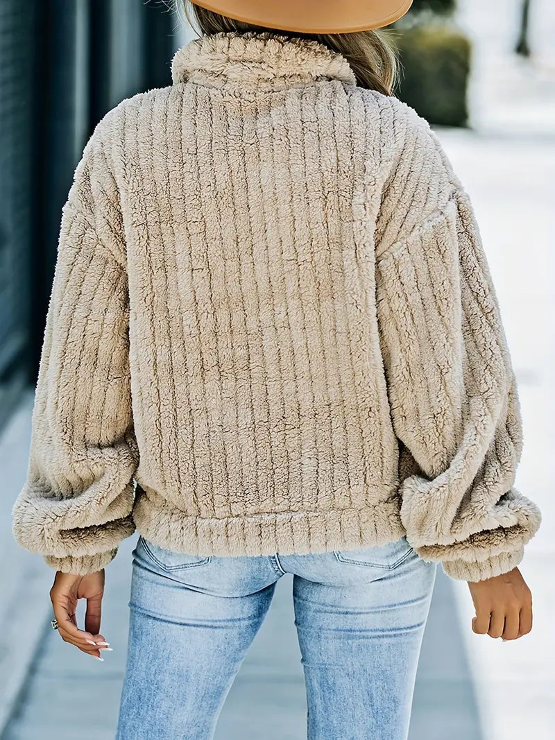 Elegantly Styled Jacket for Everyday Wear