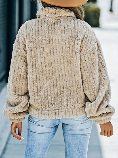 Elegantly Styled Jacket for Everyday Wear