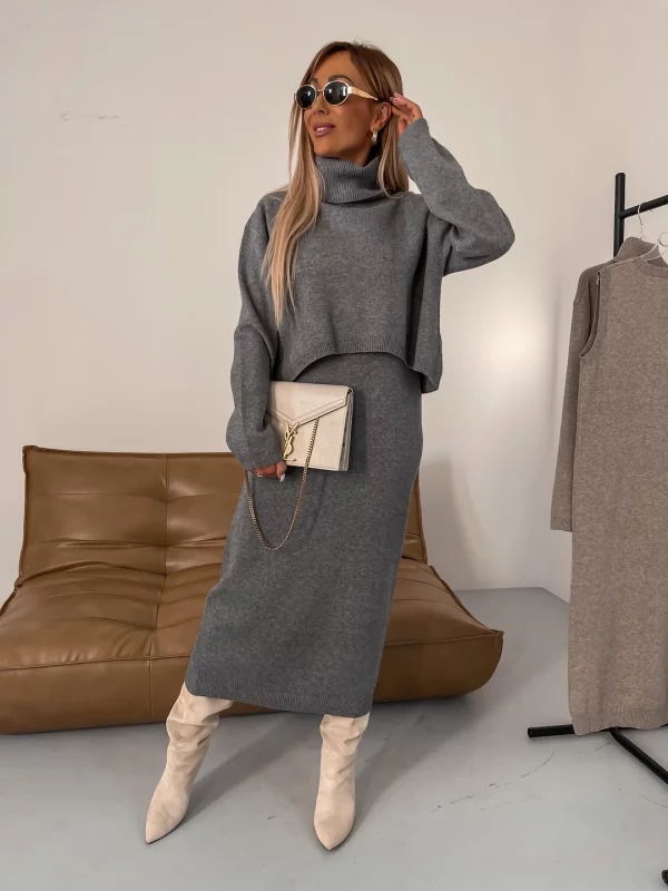 Polished Garment with an Effortless Classic Look