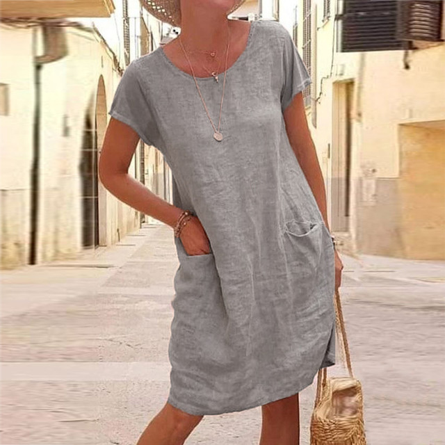 Polished Dress with an Effortless Classic Look