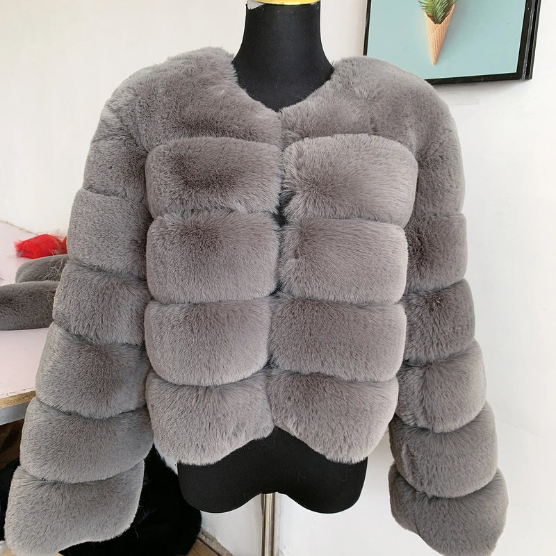 Polished Jacket with an Effortless Classic Look