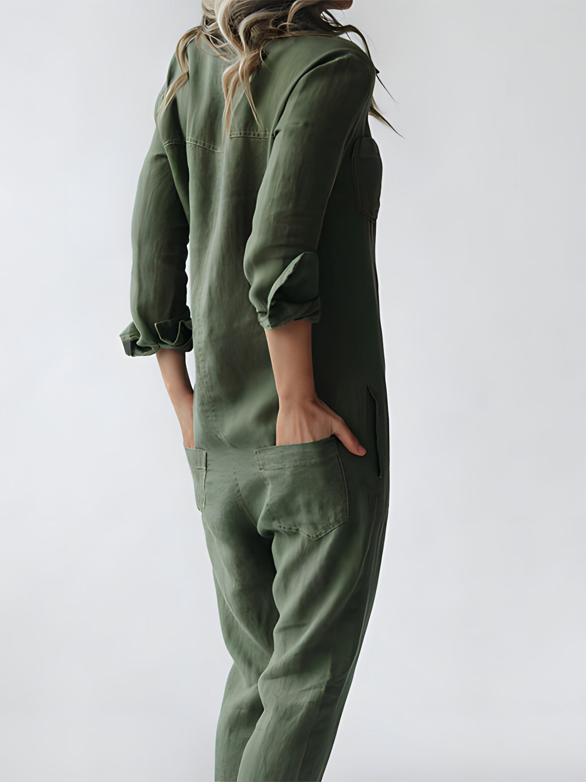 Effortlessly Elegant Garment with a Timeless Design