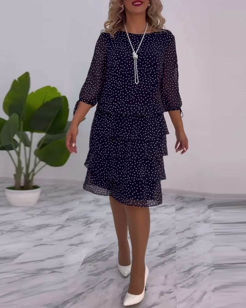 Beautifully Finished Dress in a Timeless Design