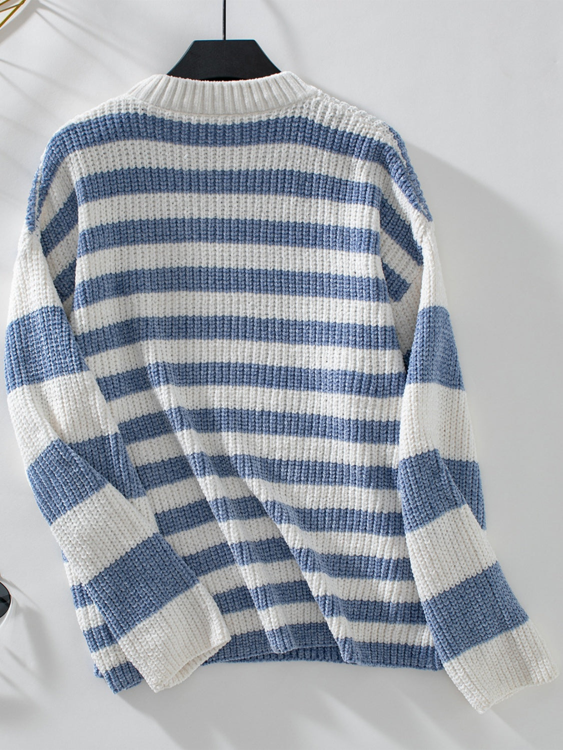Beautifully Finished Sweater in a Timeless Design