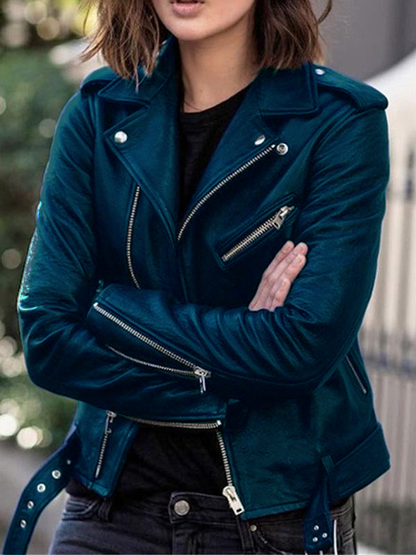 Klassisesti suunniteltu Vaate