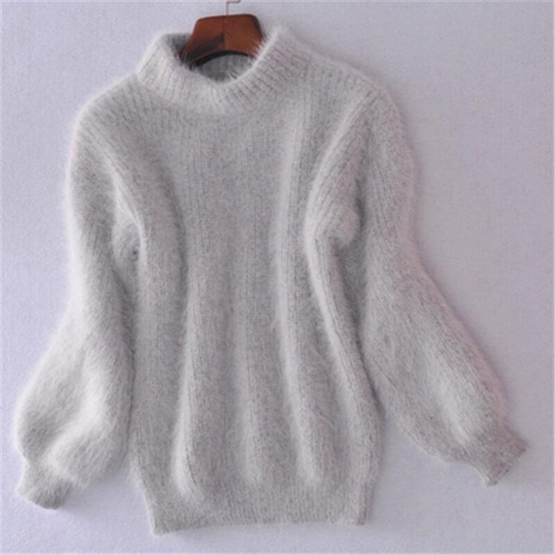 Classic Vintage Sweater with a Flattering Fit