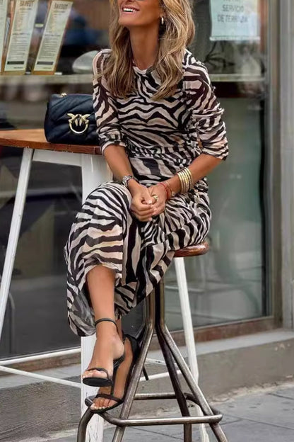 Beautifully Crafted Dress in a Classic Style