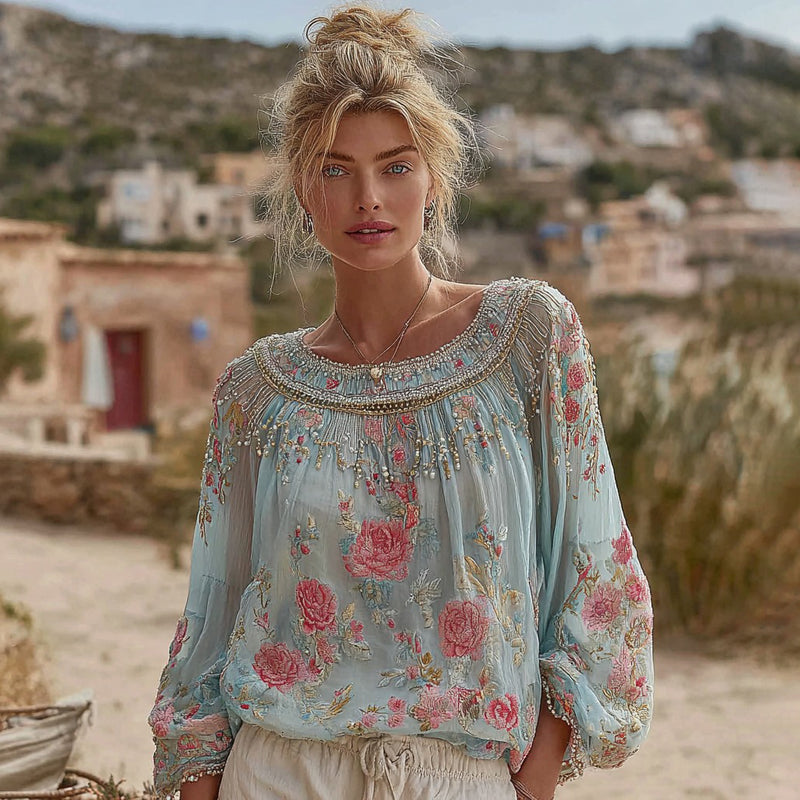 Klassisesti suunniteltu Paita