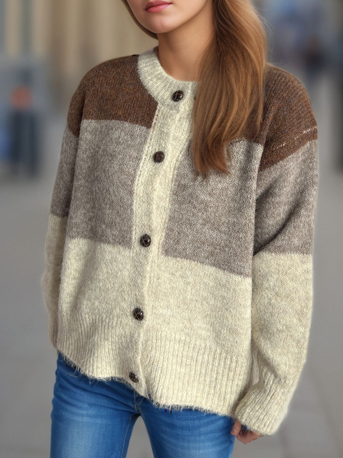 Beautifully Finished Cardigan in a Timeless Design