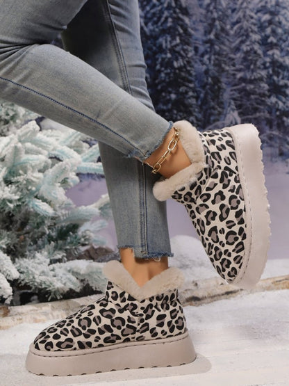 Chic Orthopedic Boots with Unique Design