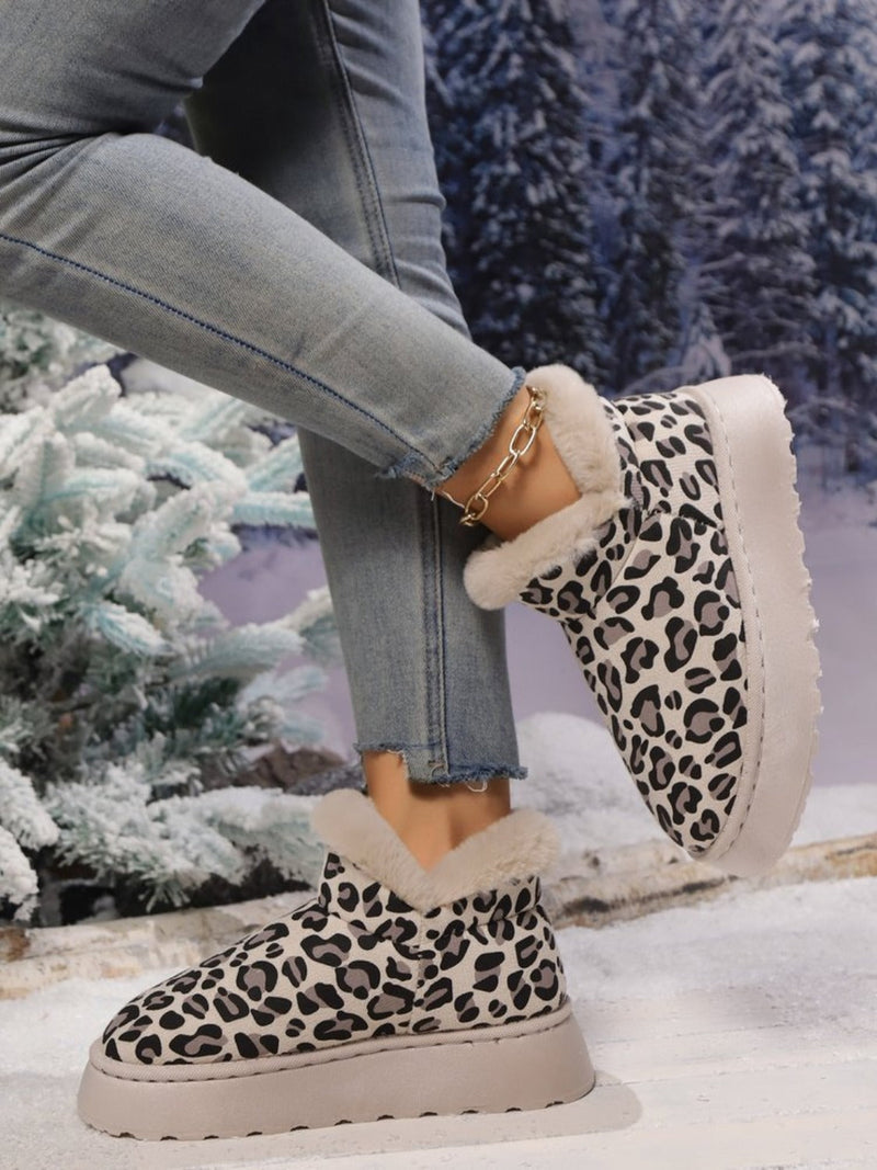 Chic Orthopedic Boots with Unique Design