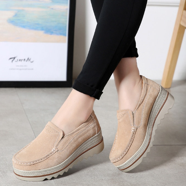 Chic Orthopedic Shoes with Unique Design