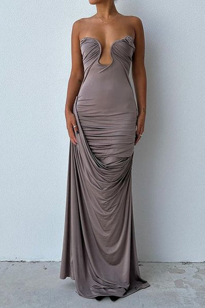 Polished Dress with an Effortless Classic Look