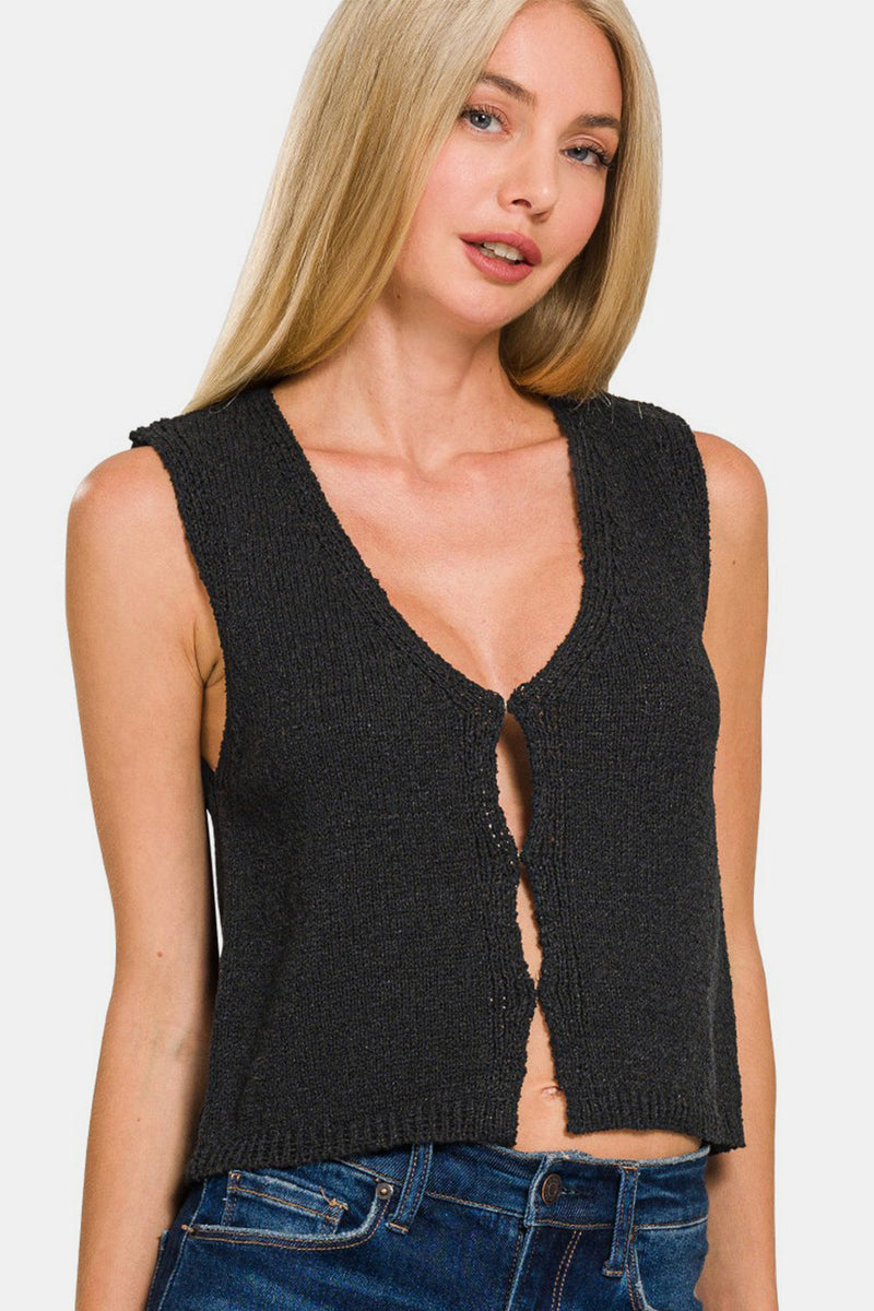 Classic Vintage Pullover with a Flattering Fit