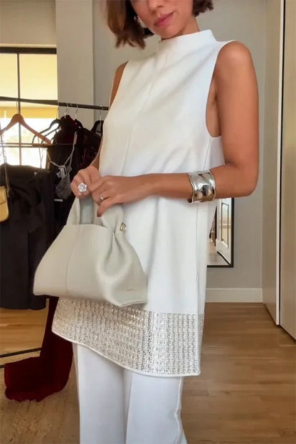 Well Tailored Top with a Graceful Silhouette