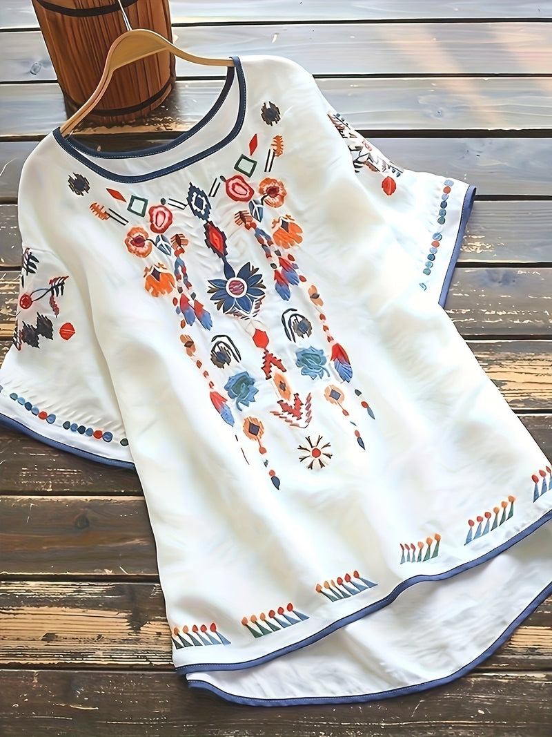Elegantly Styled Blouse for Everyday Wear