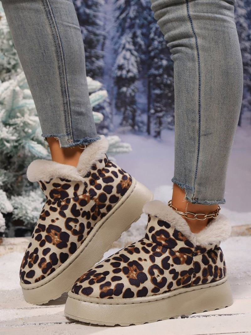 Chic Orthopedic Boots with Unique Design