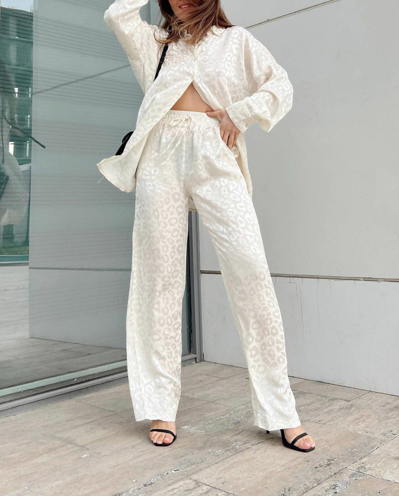 Classic Vintage & Enduringly Stylish Shirt