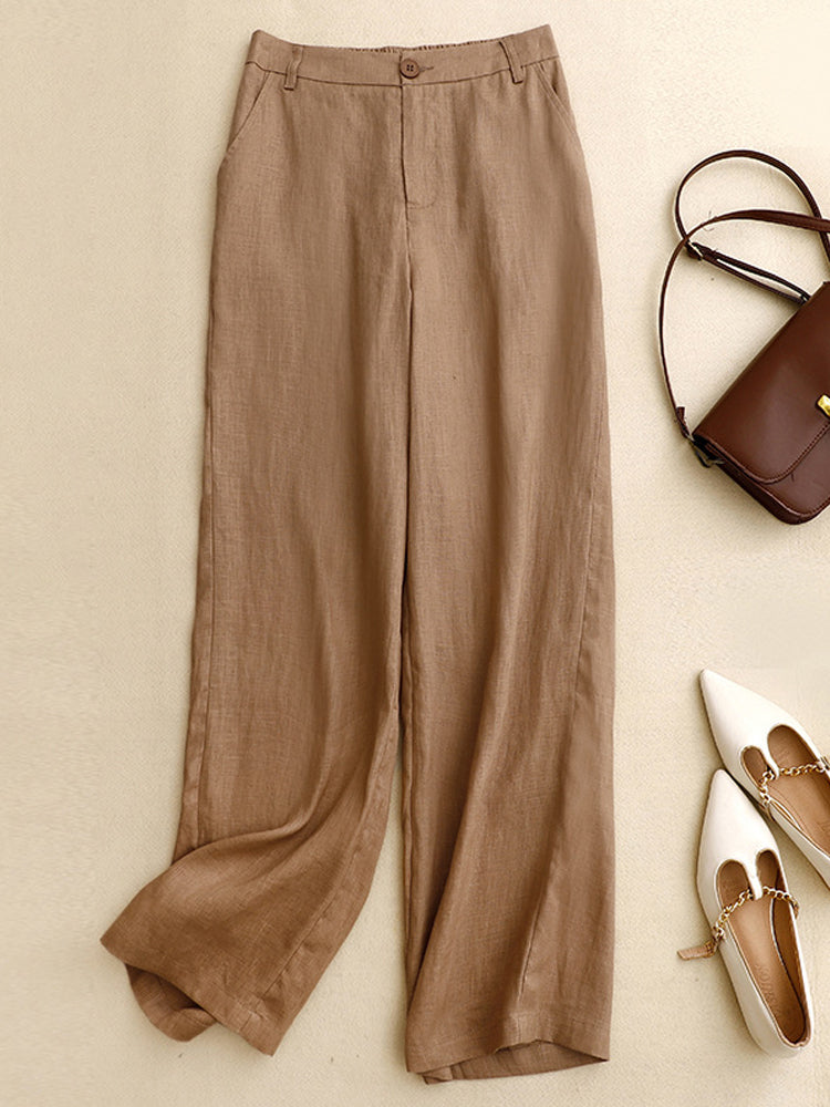 Kauniisti valmistettu Housut