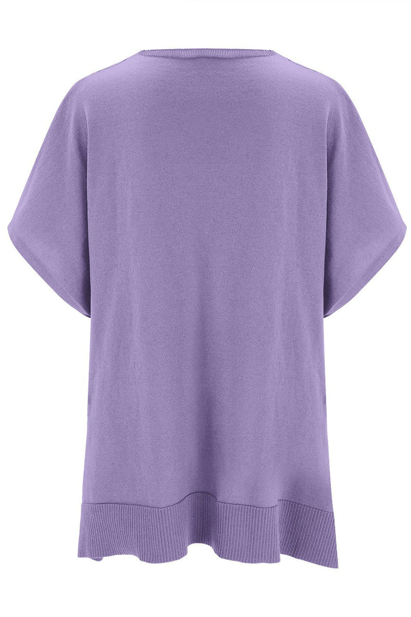 Effortlessly Elegant Top with a Timeless Design