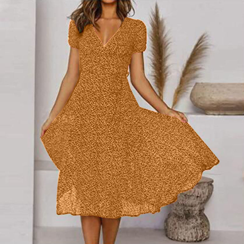 Classic Vintage Dress with a Flattering Fit