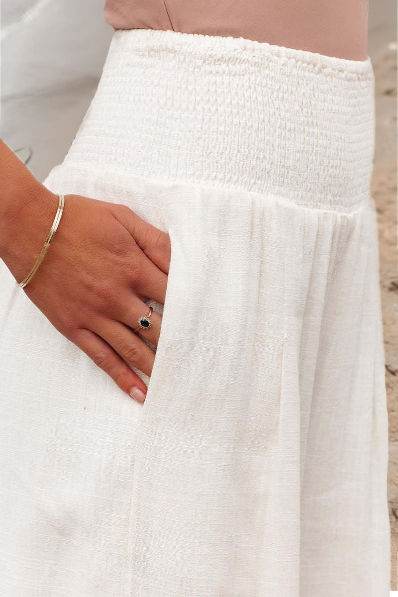 Beautifully Finished Trousers in a Timeless Design