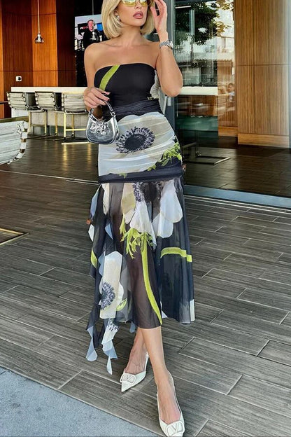 Classic Vintage & Enduringly Stylish Dress