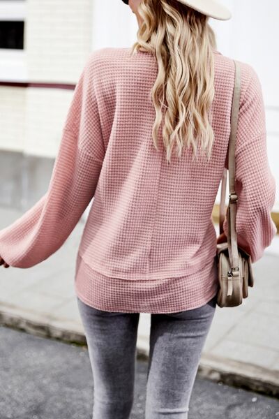 Classic Vintage Shirt with a Flattering Fit