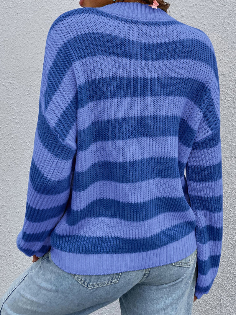 Well Tailored Sweater with a Graceful Silhouette