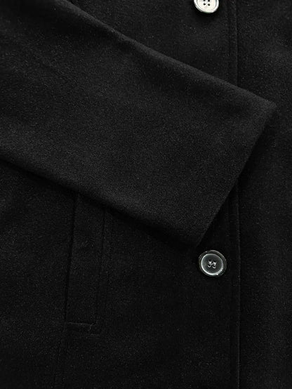 Beautifully Crafted Coat in a Classic Style