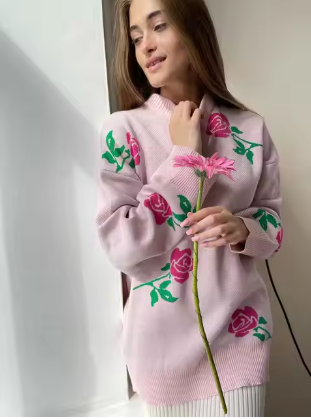 Valeria® | Pretty floral print sweater