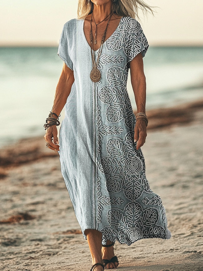 Sulokkaasti suunniteltu Mekko