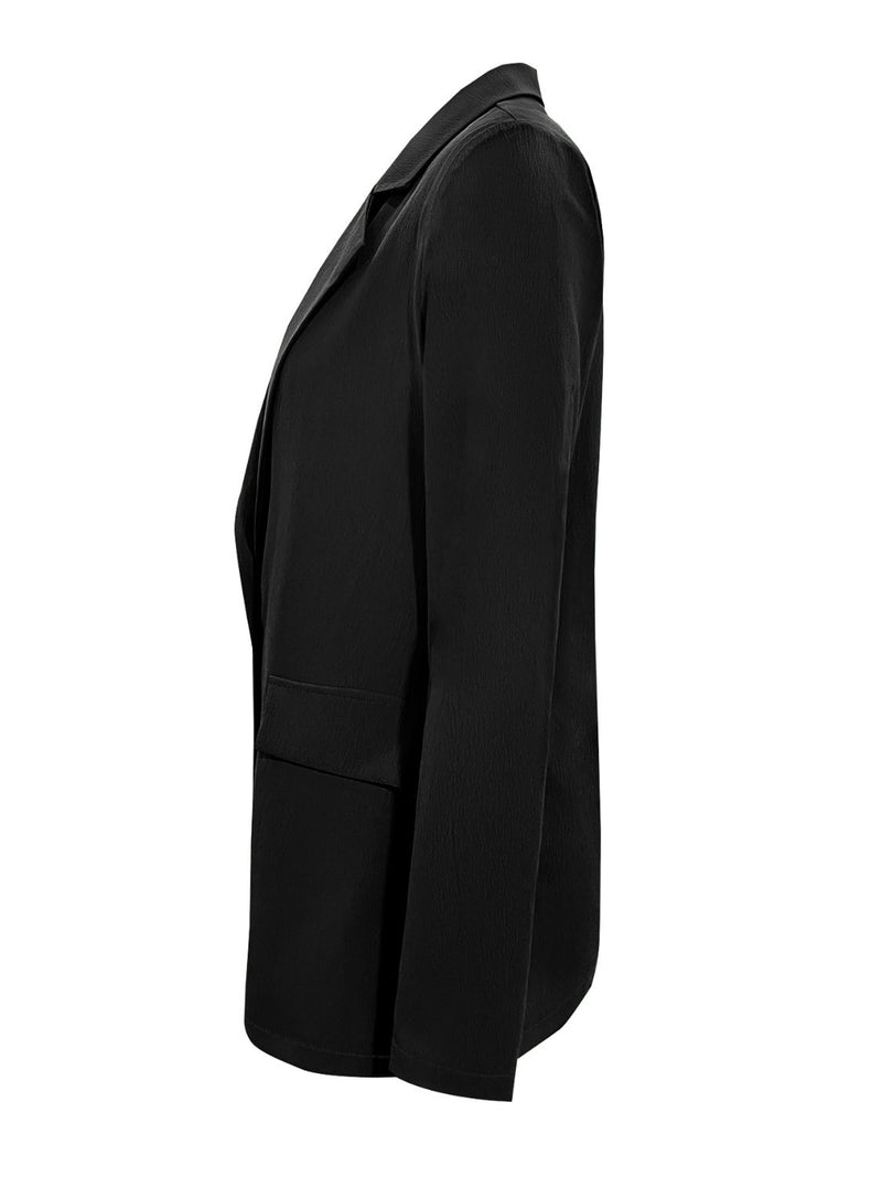 Gracefully Styled Garment for Any Occasion