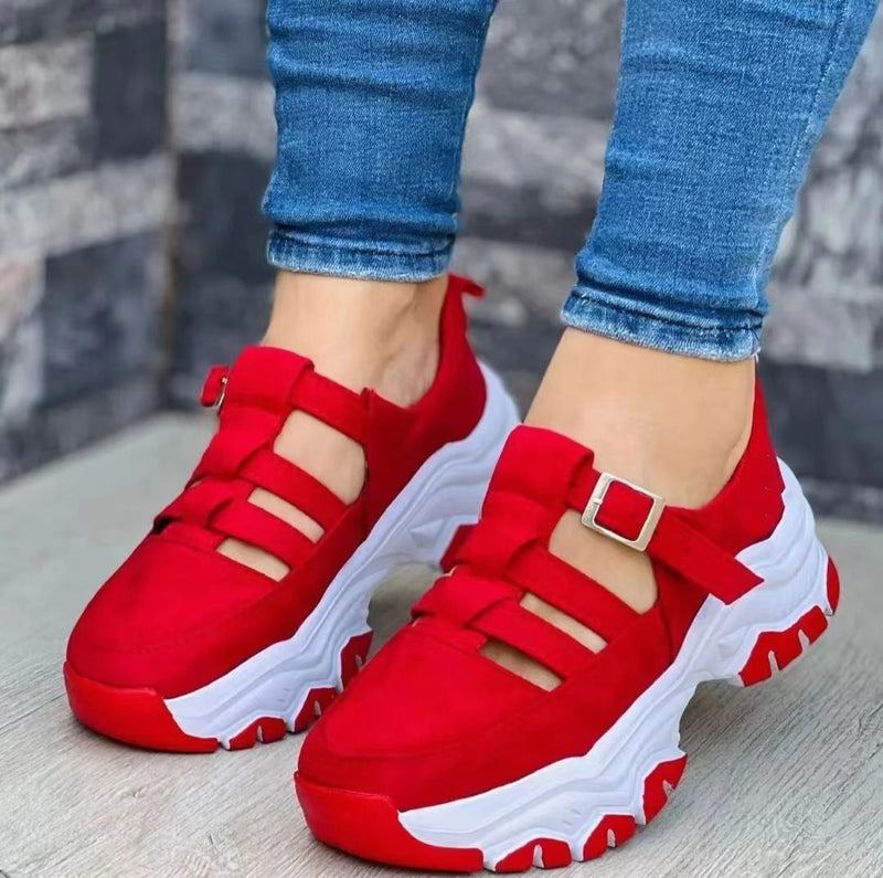 Chic Orthopedic Sandals with Unique Design