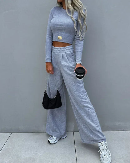 Polished Pants with an Effortless Classic Look