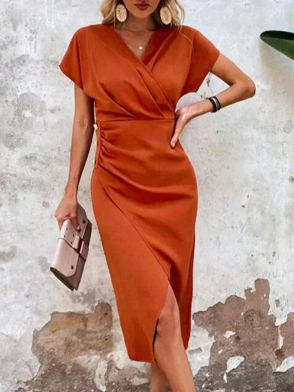 Sophisticated Dress with a Clean Classic Look