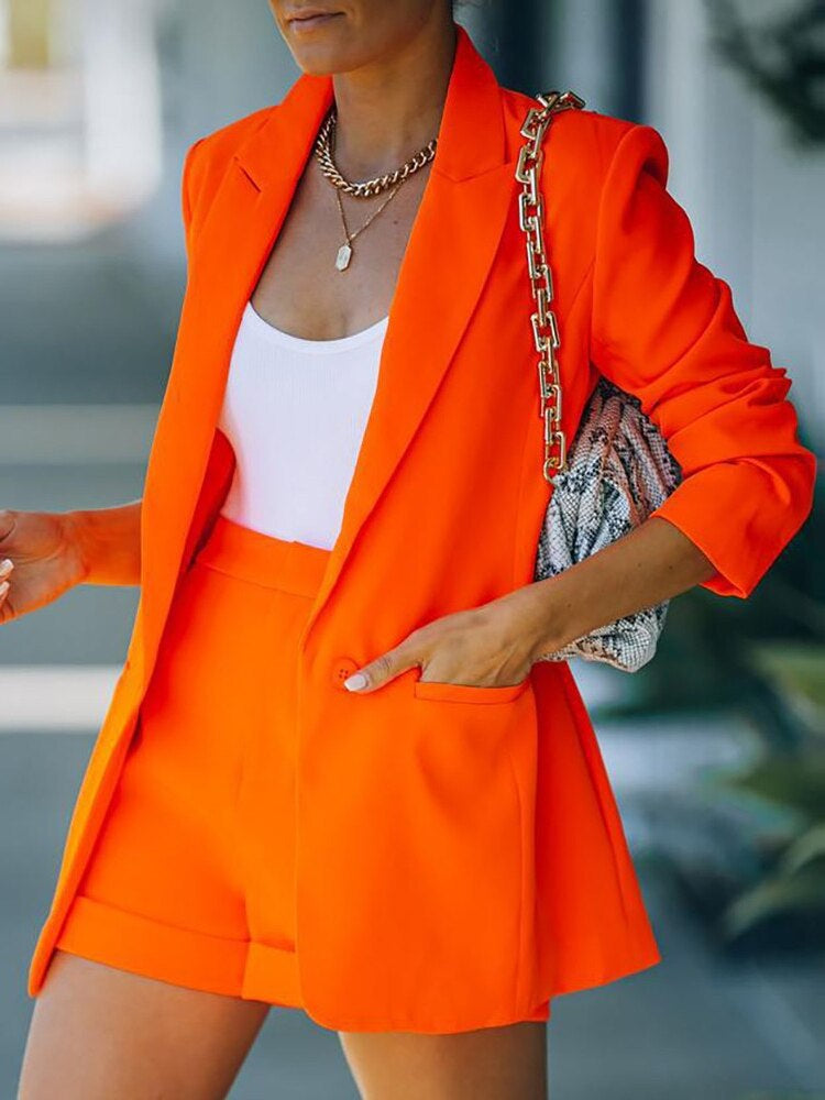 Well Tailored Garment with a Graceful Silhouette