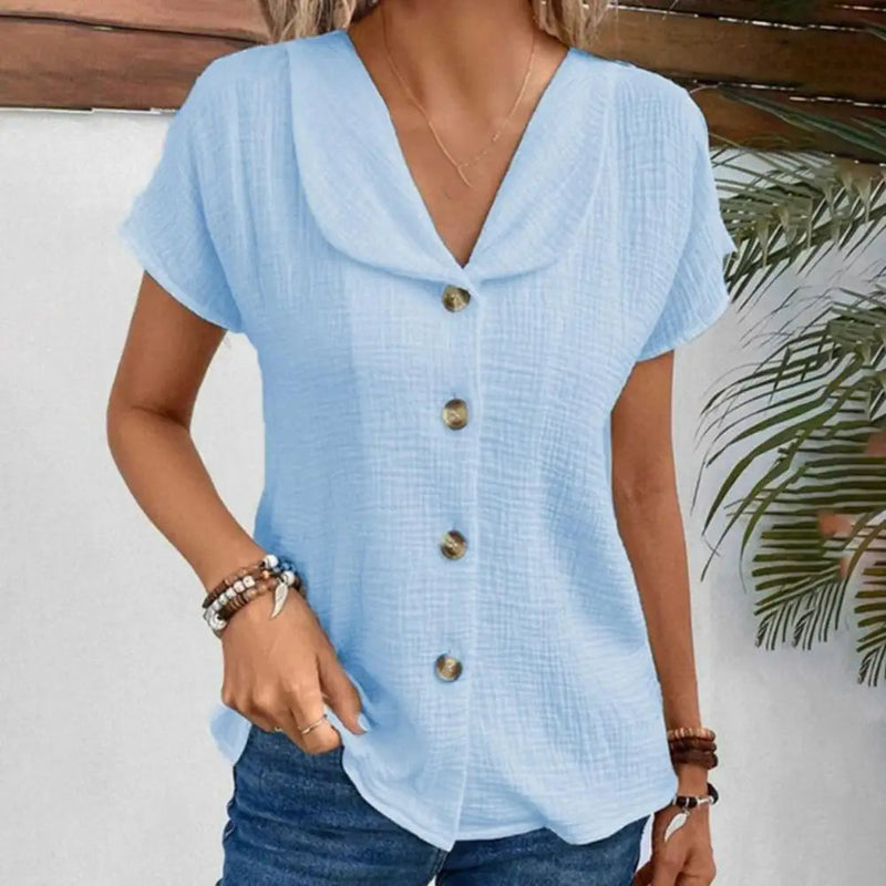 Polished Blouse with an Effortless Classic Look