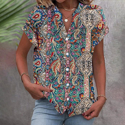 Well Tailored Blouse with a Graceful Silhouette